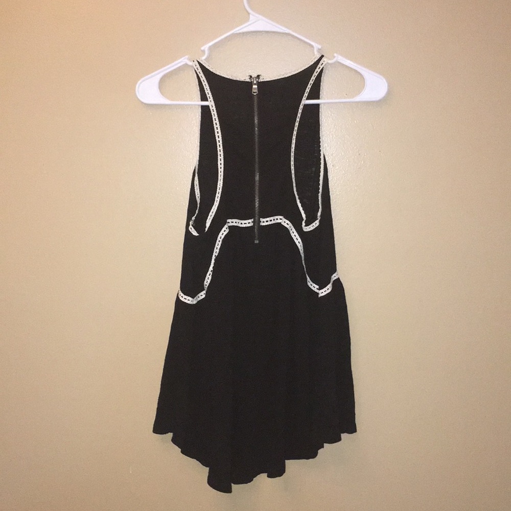 Express Top - Picture 2 of 6